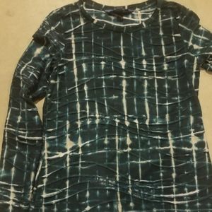 Ladies Shirt by Vera Wang Size Small